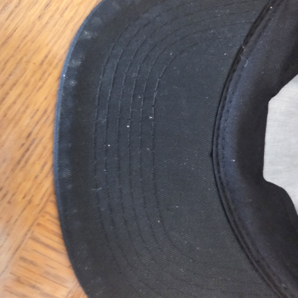Black Star Trek Cap - Picture 5 of 6